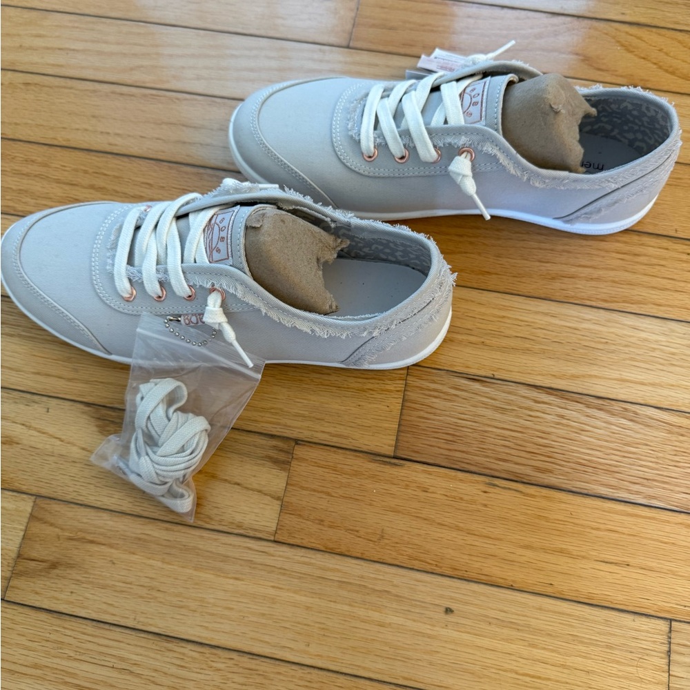 Skechers Bobs Grey Size 8.5 NWT - Picture 2 of 2